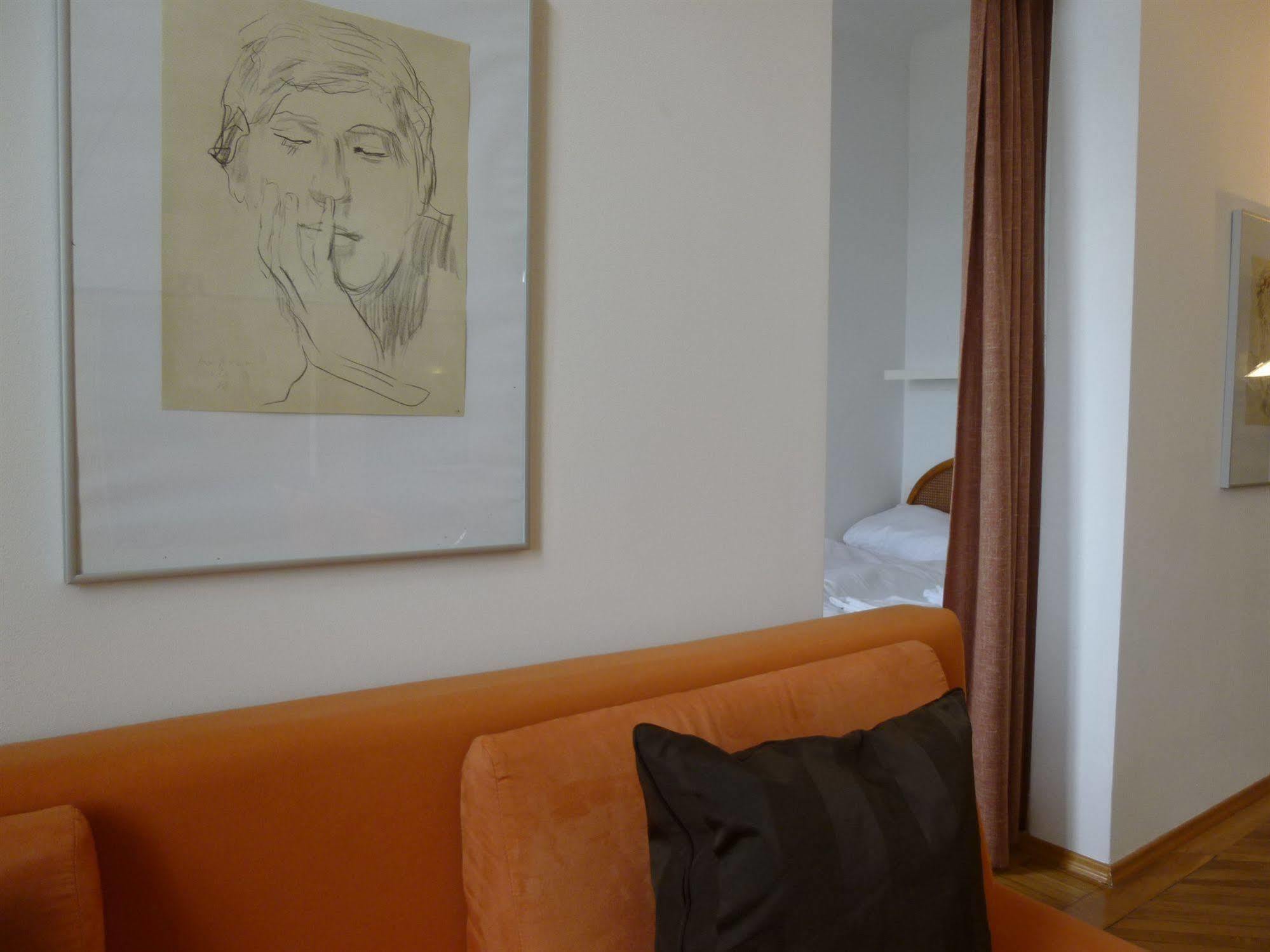 Haus Max 2* Viena